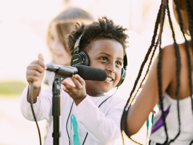 Arts Blog: ICAN Radio Wins 2025 Schnitzer Wonder Award