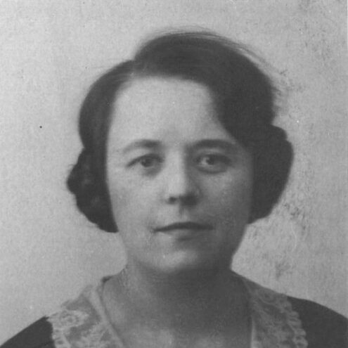 Black and white image of Fernande Decruck