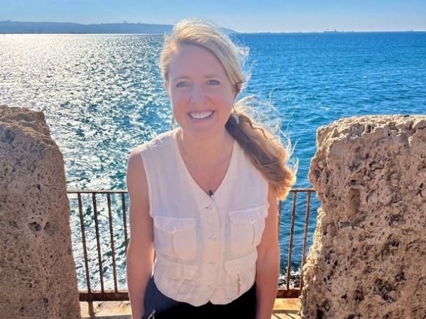 Sophie Lippert on the shores of the Mediterranean Sea