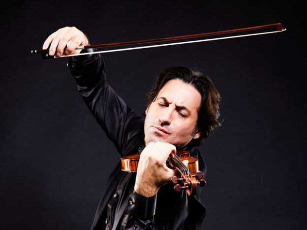 Philippe Quint; Arnaud Ghillebaert