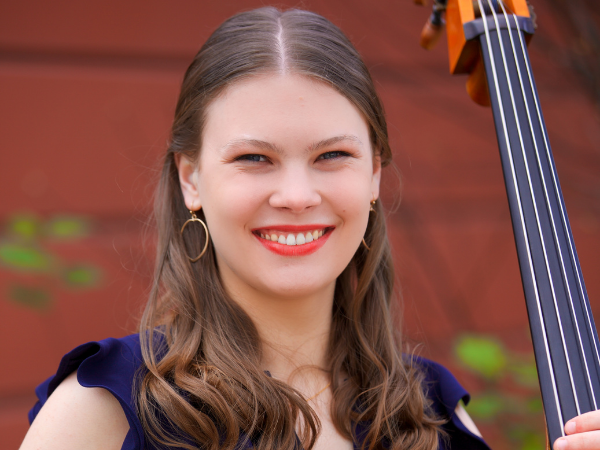 Double bassist Maggie Carter